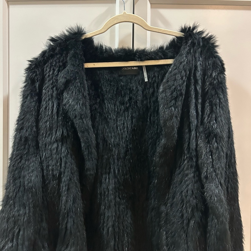 Dolce Cabo Luxurious Black Faux Fur Jacket